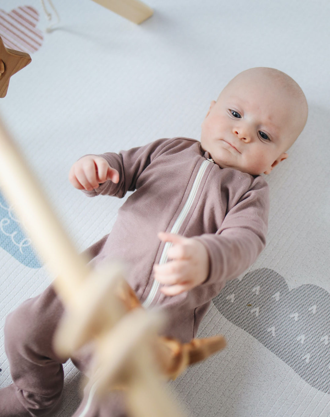 Toddler Comforter Vs Crib Comforter - Comparison And Tips