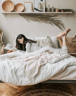 Can You Use A Queen Comforter On A Twin Bed? [Update 2025]